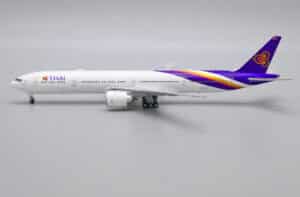 JC Wings 1:400 Thai Airways Boeing B777-300(ER) "Theparat - Flaps Up" HS-TTB (XX4900)