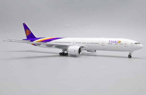 JC Wings 1:400 Thai Airways Boeing B777-300(ER) "Theparat - Flaps Up" HS-TTB (XX4900) - Image 10
