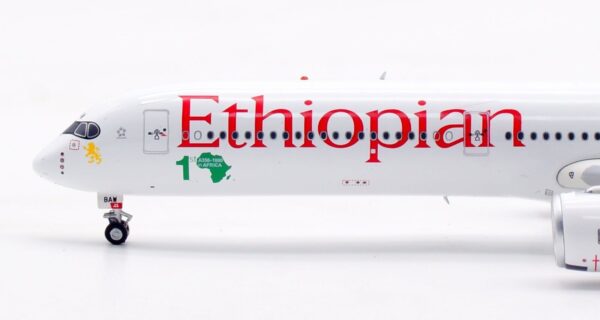 Aviation 400 1:400 Ethiopian Airlines Airbus A350-1000 XWB "1st A350-1000 in Africa" ET-BAW (AV4274) - Image 5