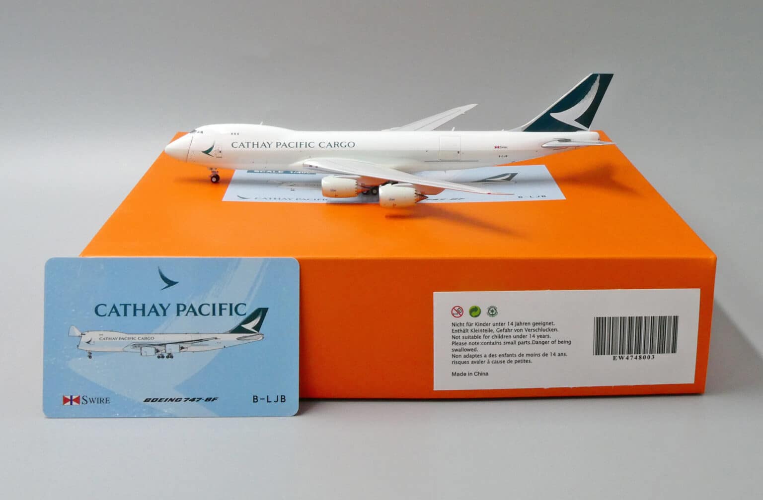 JC Wings Interactive Series 1:400 Cathay Pacific Cargo Boeing B747-8F B ...