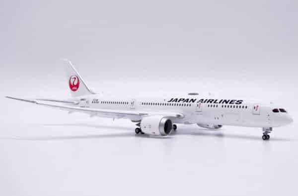 JC Wings 1:400 JAL Japan Airlines Boeing B787-9 Dreamliner "Flaps Down" JA862J (SA4007A) - Image 4