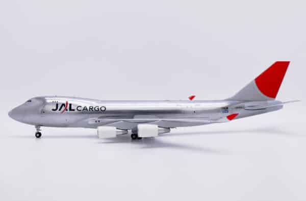 JC Wings 1:200 JAL Japan Airlines Cargo Boeing B747-400F "Flaps Up" JA402J (XX20083)