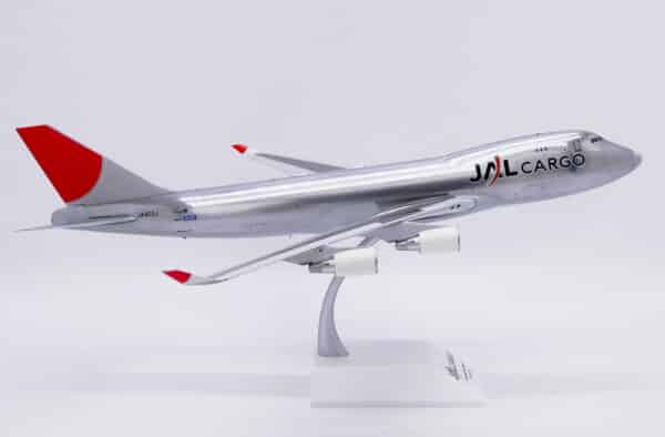 JC Wings 1:200 JAL Japan Airlines Cargo Boeing B747-400F "Flaps Up" JA402J (XX20083) - Image 7