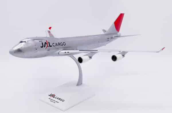JC Wings 1:200 JAL Japan Airlines Cargo Boeing B747-400F "Flaps Up" JA402J (XX20083) - Image 9