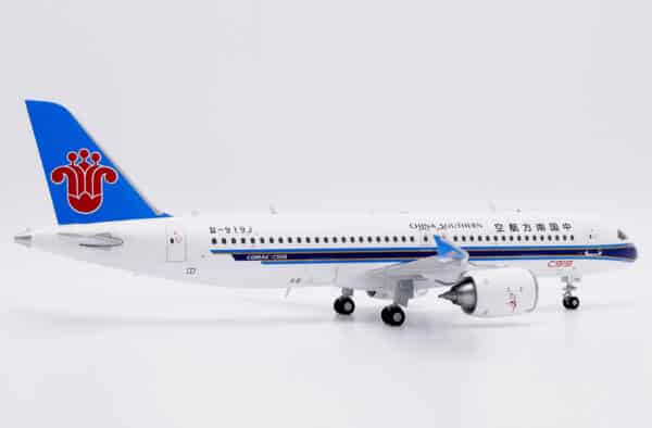 JC Wings 1:200 China Southern Airlines COMAC C919-100 B-919J (XX20530) - Image 6