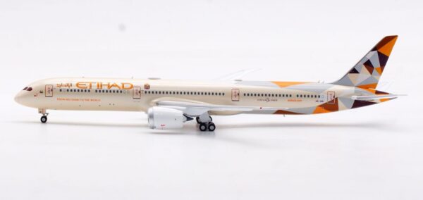Aviation 400 1:400 Etihad Airways Boeing B787-10 Dreamliner A6-BMI (AV4231) - Image 3