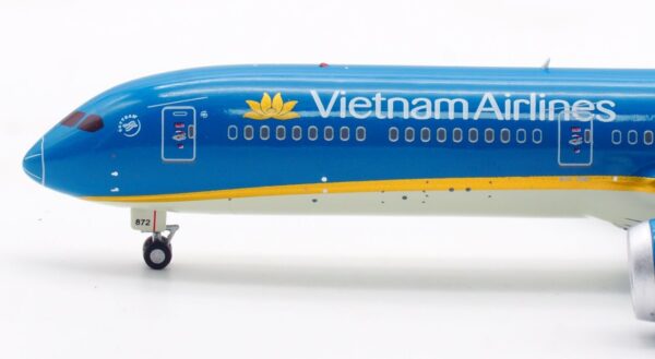 Aviation 400 1:400 Vietnam Airlines Boeing B787-10 Dreamliner VN-A872 (AV4233) - Image 5
