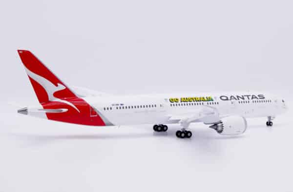 JC Wings 1:200 Qantas Airways Boeing B787-9 Dreamliner "Go Australia - Flaps Down" VH-ZNH (XX20568A) - Image 6