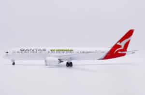 JC Wings 1:200 Qantas Airways Boeing B787-9 Dreamliner "Go Australia - Flaps Up" VH-ZNH (XX20568)