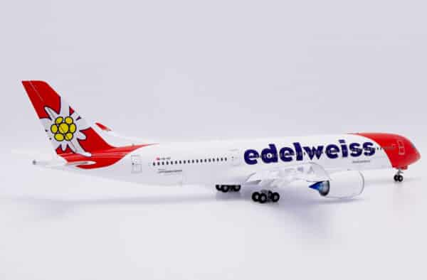 JC Wings 1:200 Edelweiss Air Airbus A350-900 XWB "Piz Bernina - Flaps Down" HB-IHF (XX20569A) - Image 6
