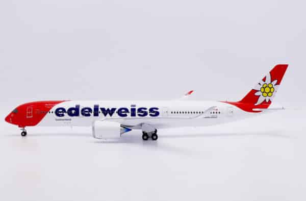 JC Wings 1:200 Edelweiss Air Airbus A350-900 XWB "Piz Bernina - Flaps Up" HB-IHF (XX20569)