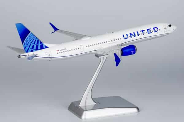 NG Models 1:200 United Airlines Boeing B737 MAX 10 N27753 (NG95001) - Image 9