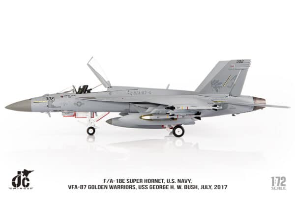 JC Wings Military 1:72 United States Navy (USN) Boeing F/A-18E Super Hornet, VFA-87 "Golden Warriors" 168912 (JCW-72-F18-021)