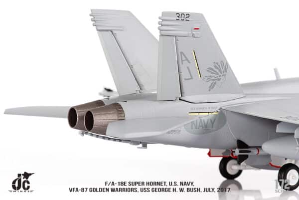 JC Wings Military 1:72 United States Navy (USN) Boeing F/A-18E Super Hornet, VFA-87 "Golden Warriors" 168912 (JCW-72-F18-021) - Image 15