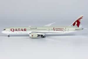 NG Models 1:400 Qatar Airways Boeing B787-9 Dreamliner "FIFA World Cup Qatar 2022" A7-BHC (NG55098)
