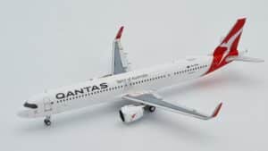 Panda Models 1:400 Qantas Airways Airbus A321neo XLR "Great Ocean Road" VH-OGA (PM62451)