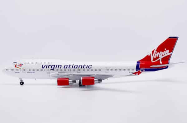 JC Wings 1:200 Virgin Atlantic Boeing B747-400 "Tinker Belle - Flaps Up" G-VBIG (XX20459)