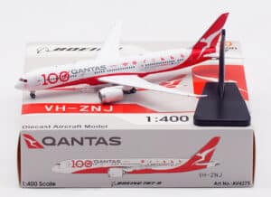Aviation 400 1:400 Qantas Airways Boeing B787-9 Dreamliner "100th Anniversary" VH-ZNJ (AV4275)