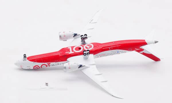 Aviation 400 1:400 Qantas Airways Boeing B787-9 Dreamliner "100th Anniversary" VH-ZNJ (AV4275) - Image 9