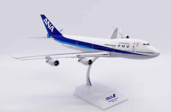 JC Wings 1:200 ANA All Nippon Airways Boeing B747SR-81 "Last Flight - Flaps Down" JA8157 (XX20429A) - Image 8