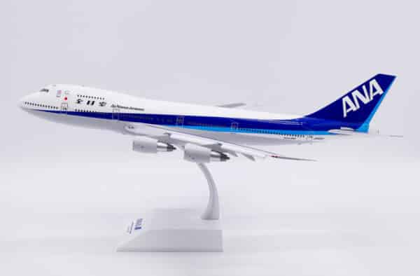 JC Wings 1:200 ANA All Nippon Airways Boeing B747SR-81 "Last Flight - Flaps Down" JA8157 (XX20429A) - Image 10