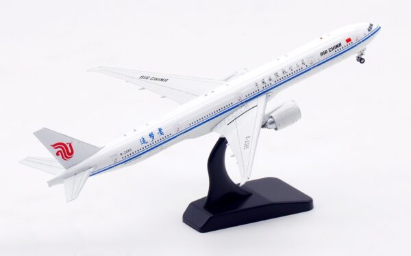 Aviation 400 1:400 Air China Boeing B777-300(ER) B-2085 (AV4295) - Image 4