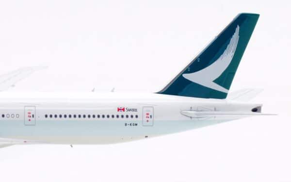 Aviation 400 1:400 Cathay Pacific Boeing B777-300(ER) "OneWorld" B-KQM (WB4046) - Image 12