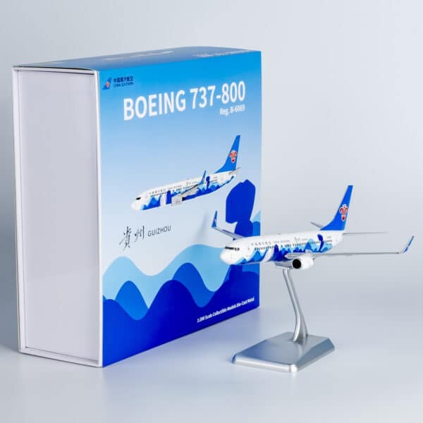 NG Models 1:200 China Southern Airlines Boeing B737-800w "Guizhou" B-6069 (NG24048)