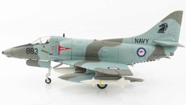 Hobby Master 1:72 Royal Australian Navy (RAN) Douglas A-4G Skyhawk, VF-805, HMAS Melbourne 154904 (HA1430)