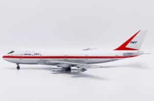 JC Wings 1:200 Boeing Aircraft Company Boeing B747-100 "City of Everett" N7470 (KJ-B741-157)