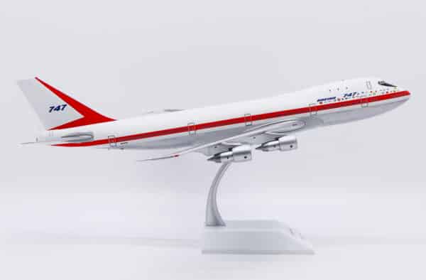 JC Wings 1:200 Boeing Aircraft Company Boeing B747-100 "City of Everett" N7470 (KJ-B741-157) - Image 5
