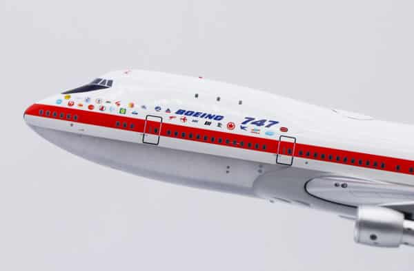JC Wings 1:200 Boeing Aircraft Company Boeing B747-100 "City of Everett" N7470 (KJ-B741-157) - Image 11