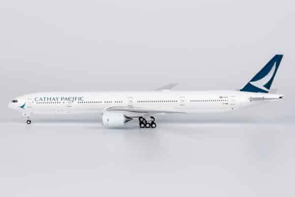 NG Models 1:400 Cathay Pacific Boeing B777-300 B-HNN (NG73072)