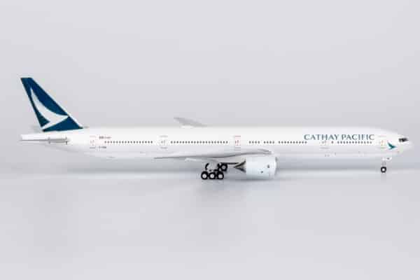 NG Models 1:400 Cathay Pacific Boeing B777-300 B-HNN (NG73072) - Image 2