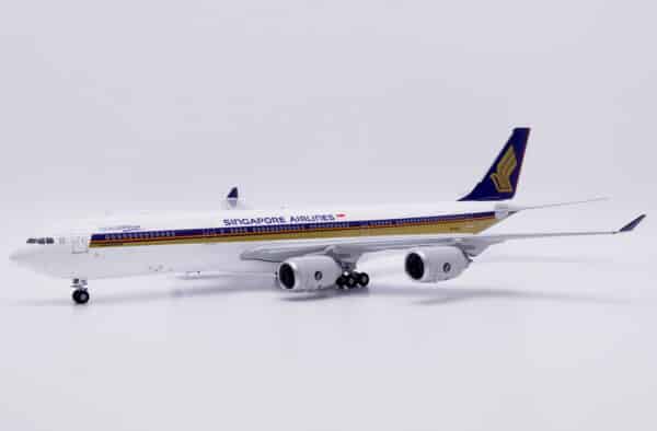 JC Wings 1:200 Singapore Airlines Airbus A340-500 "Leadership" 9V-SGB (XX20673) - Image 3