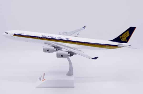 JC Wings 1:200 Singapore Airlines Airbus A340-500 "Leadership" 9V-SGB (XX20673) - Image 10