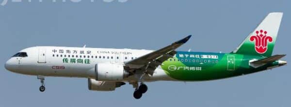JC Wings 1:400 China Southern Airlines COMAC C919-100STD "GAC Trumpchi" B-657X (XX40706)