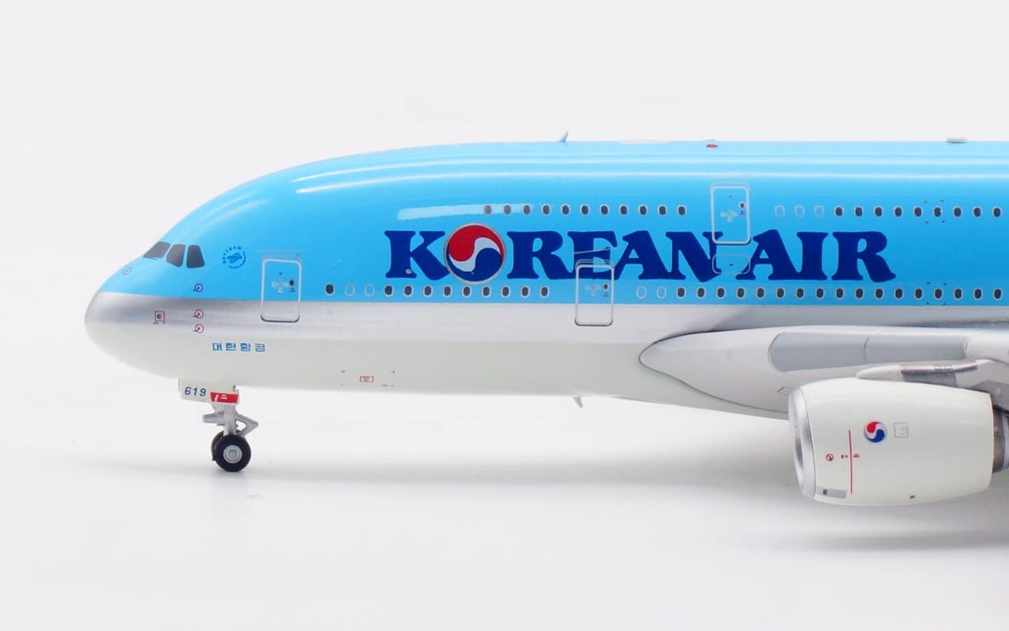 Aviation 400 1:400 Korean Air Airbus A380-800 HL7619 (AV4284)