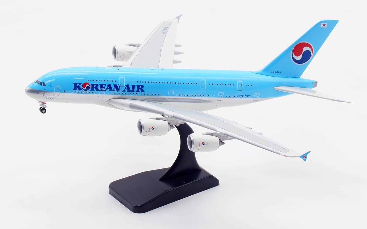 Aviation 400 1:400 Korean Air Airbus A380-800 HL7619 (AV4284)
