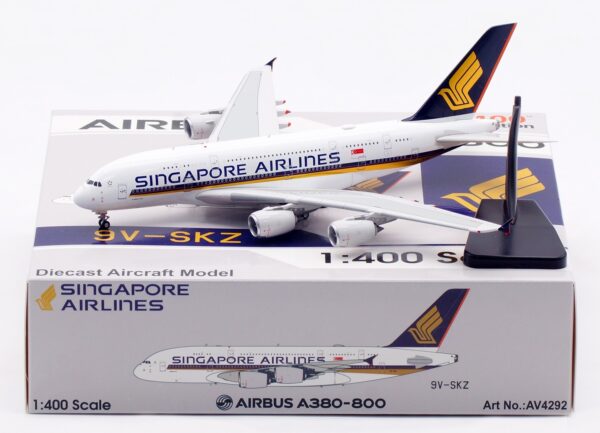 Aviation 400 1:400 Singapore Airlines Airbus A380-800 9V-SKZ (AV4292)