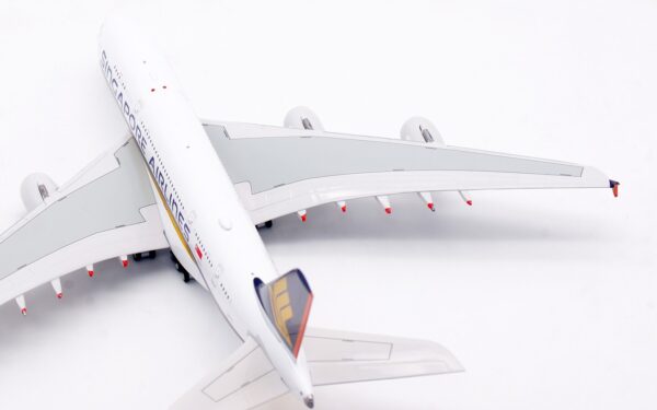 Aviation 400 1:400 Singapore Airlines Airbus A380-800 9V-SKZ (AV4292) - Image 13