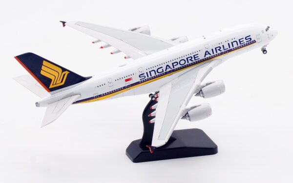 Aviation 400 1:400 Singapore Airlines Airbus A380-800 9V-SKZ (AV4292) - Image 4