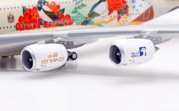 Aviation 400 1:400 Etihad Airways Airbus A380-800 "ADNOC - Choose South Korea" A6-APD (AV4293) - Image 11
