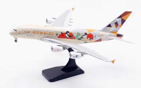 Aviation 400 1:400 Etihad Airways Airbus A380-800 "ADNOC - Choose South Korea" A6-APD (AV4293) - Image 2