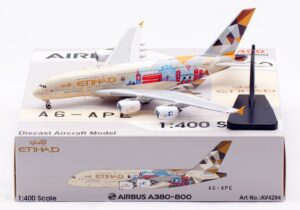 Aviation 400 1:400 Etihad Airways Airbus A380-800 "ADNOC - Choose the United Kingdom" A6-APE (AV4294)