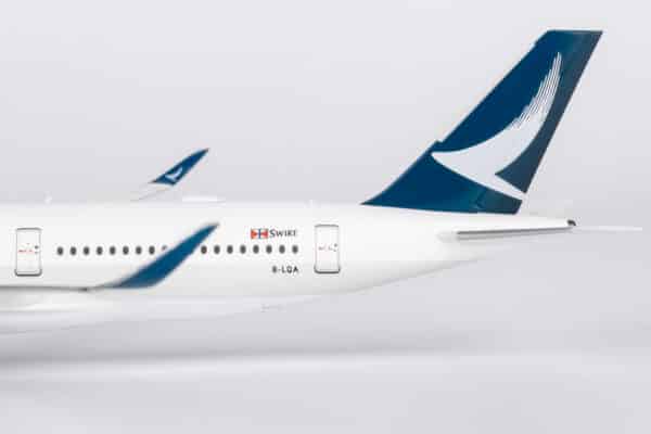 NG Models 1:400 Cathay Pacific Airbus A350-900 XWB B-LQA (NG39109) - Image 8