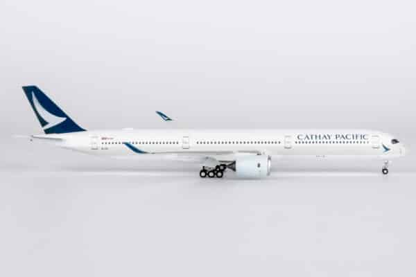 NG Models 1:400 Cathay Pacific Airbus A350-1000 XWB "100th Anniversary of Kai Tak Airport" B-LXI (NG57021) - Image 2