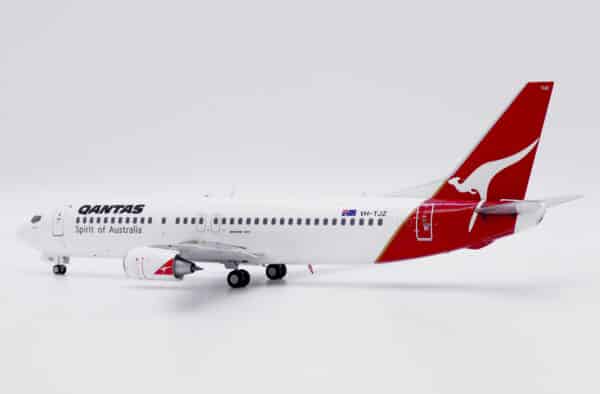 JC Wings 1:200 Qantas Airways Boeing B737-400 "Port Pirie" VH-TJZ (XX20393) - Image 5