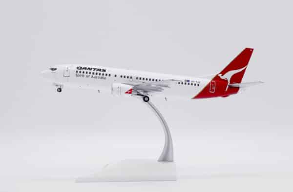 JC Wings 1:200 Qantas Airways Boeing B737-400 "Port Pirie" VH-TJZ (XX20393) - Image 10