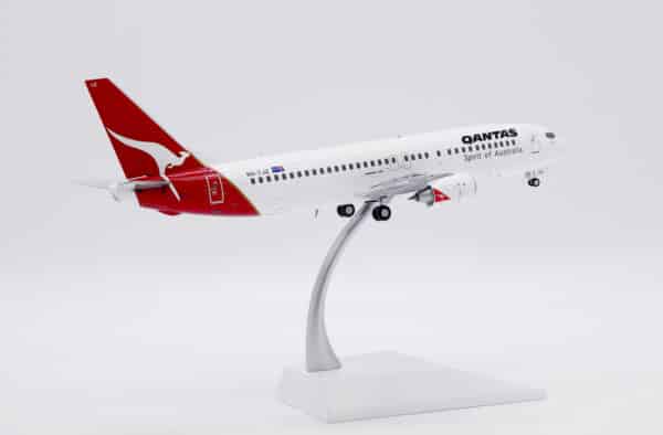 JC Wings 1:200 Qantas Airways Boeing B737-400 "Port Pirie" VH-TJZ (XX20393) - Image 11